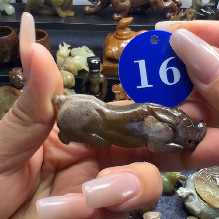 和田玉未镶嵌挂件