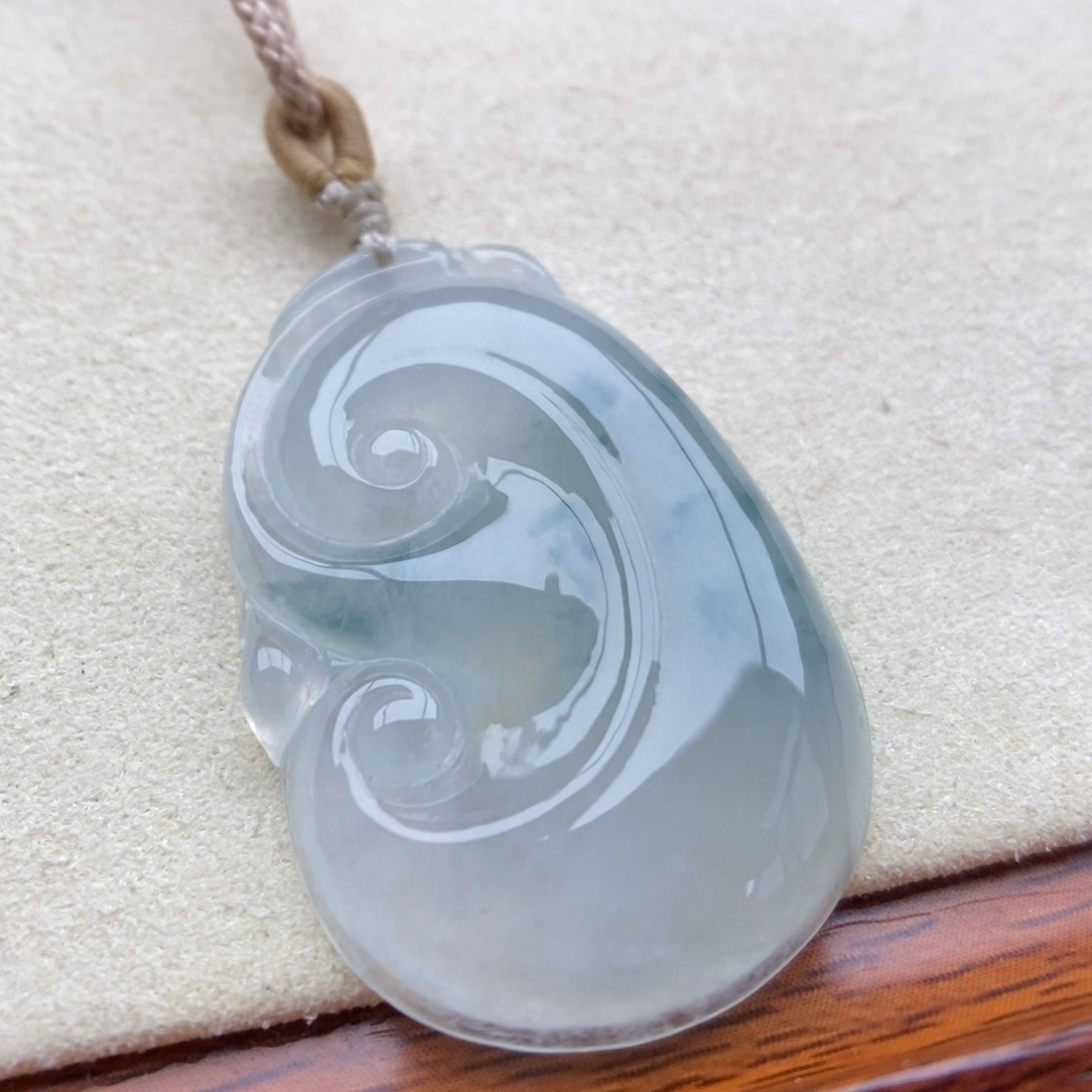 翡翠未镶嵌颈饰吊坠17