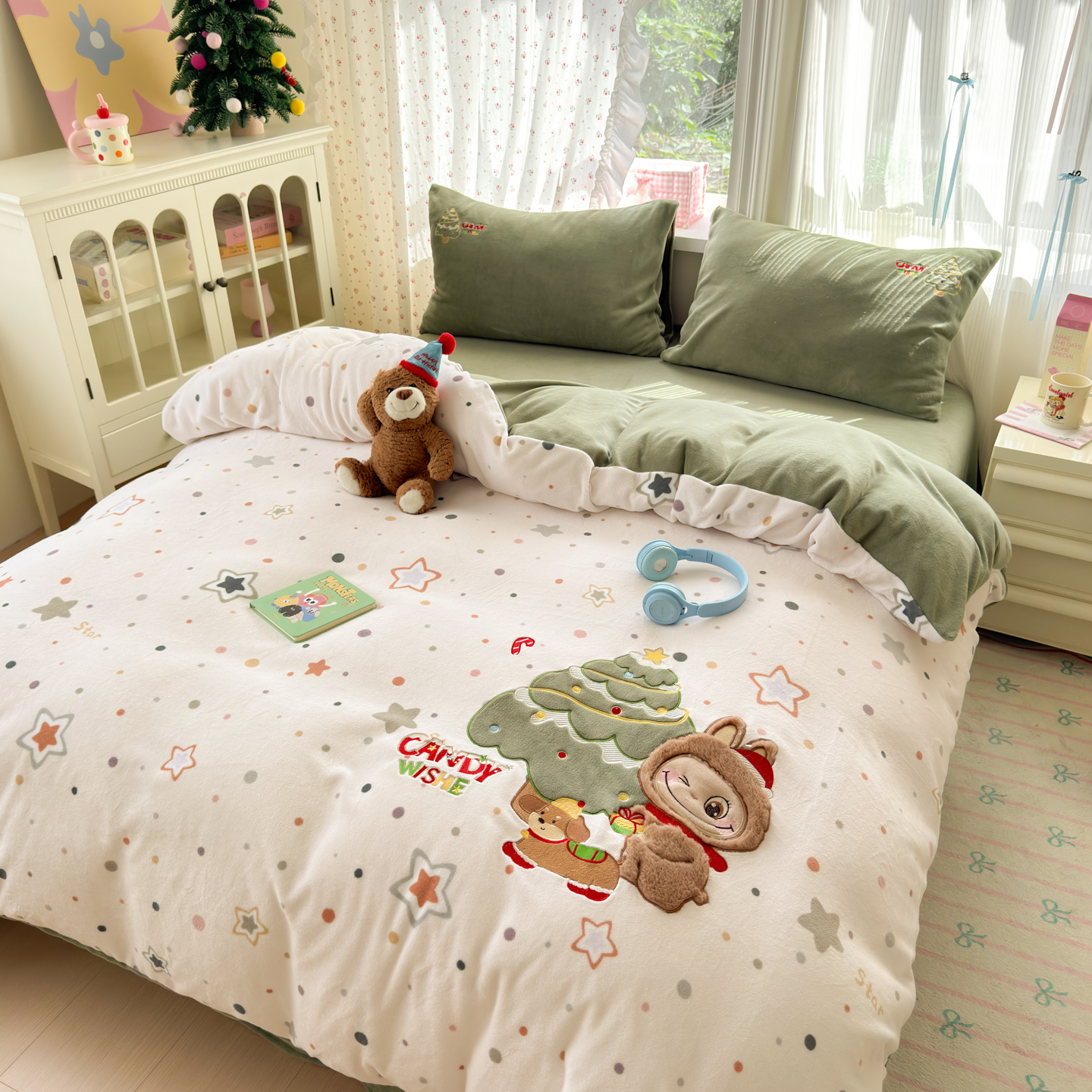 YC 1070 新款牛奶绒毛巾绣贴布绣牛奶绒四件套 星愿