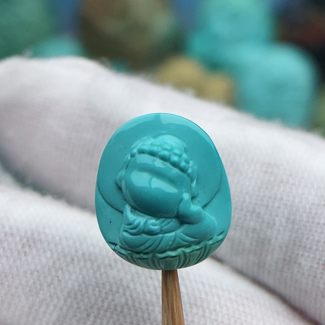 绿松石颈饰未镶嵌