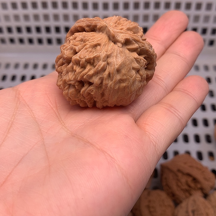 R***吊坠文玩核桃文玩核桃