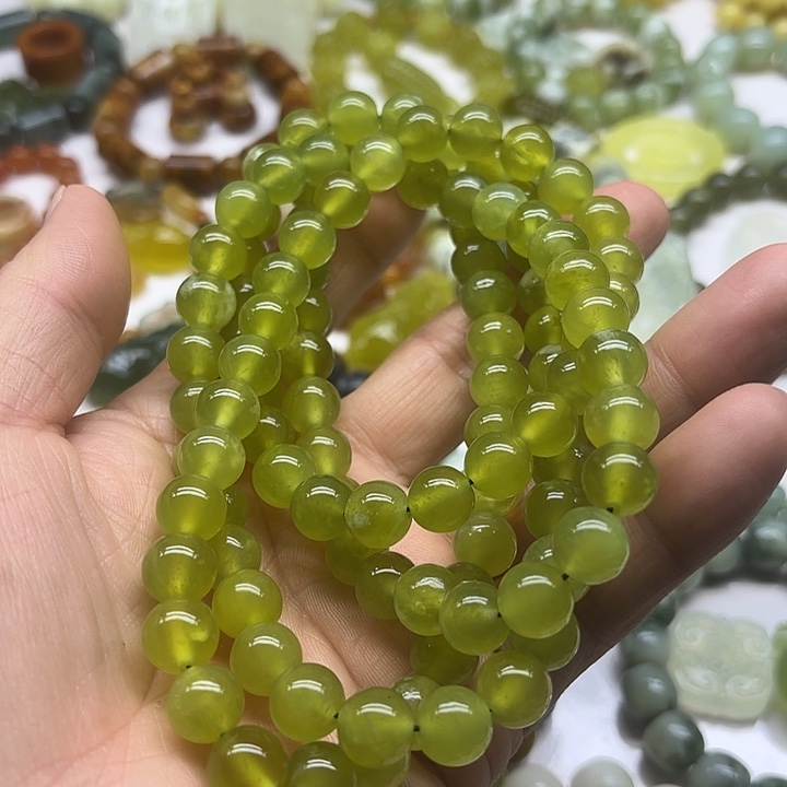 蛇纹石玉未镶嵌项链