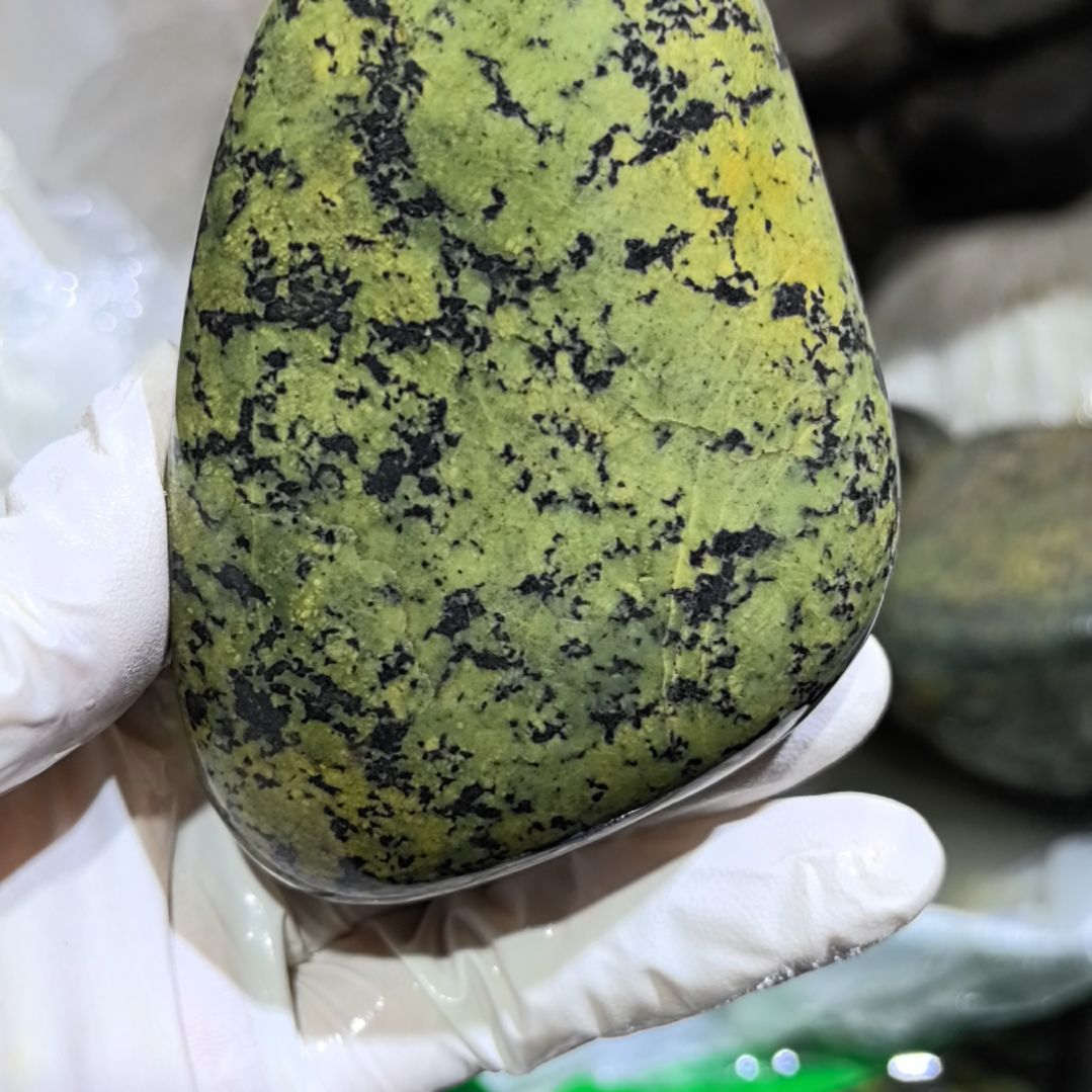 张***师藏玉药王石原石一个