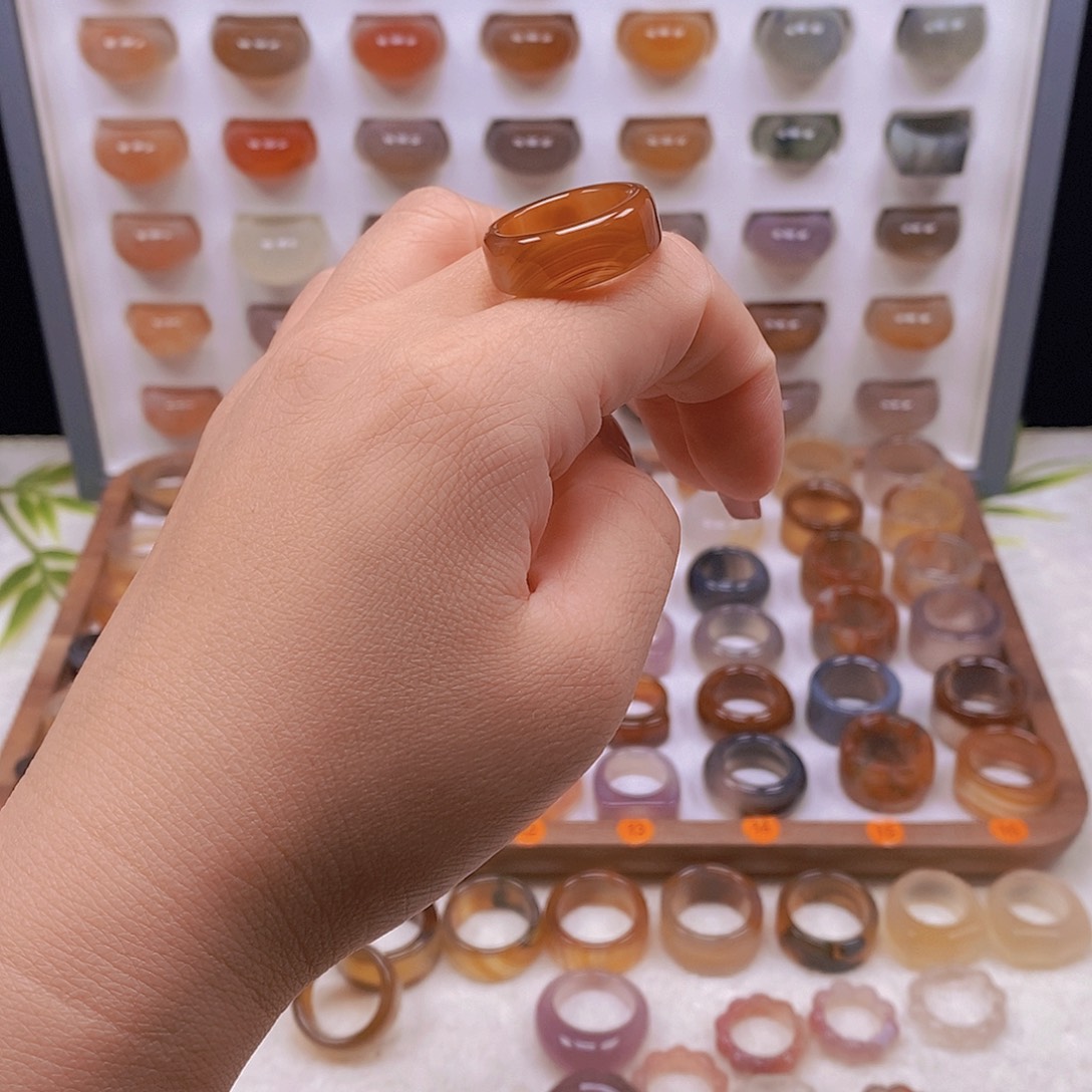 小***帅玛瑙/玉髓未镶嵌戒指港16