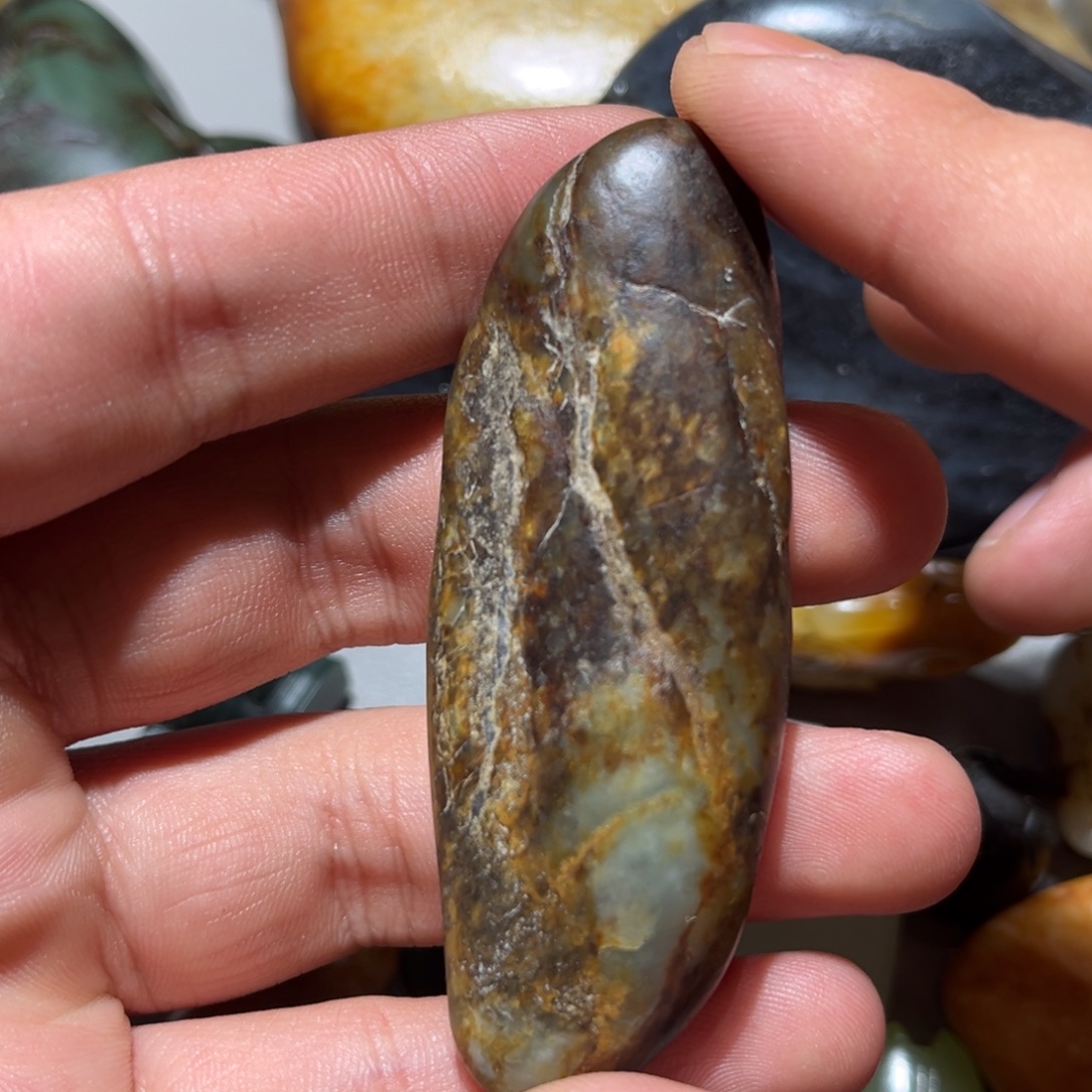 和田玉（子料）未镶嵌挂件