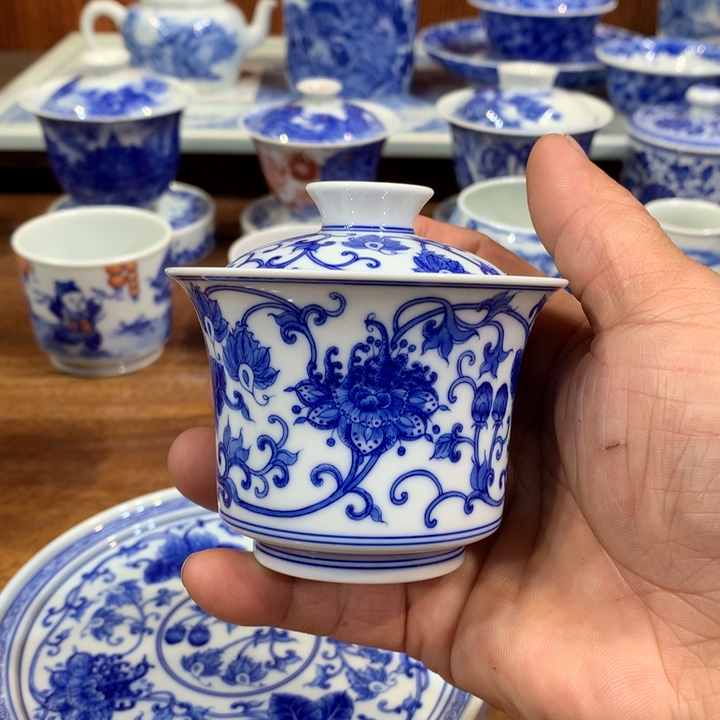 柴窑青花西番莲盖碗