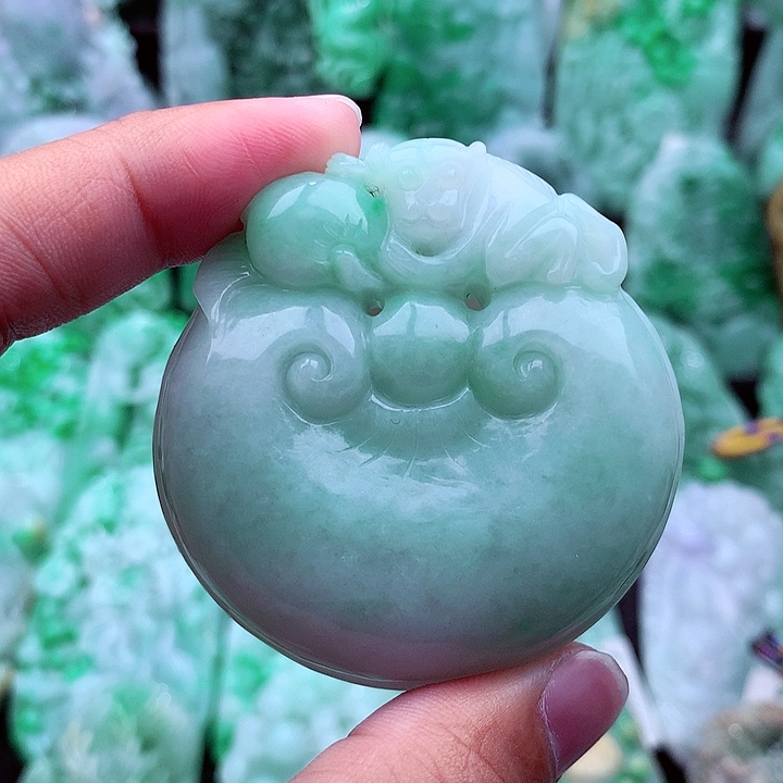 翡翠吊坠(不含链)未镶嵌