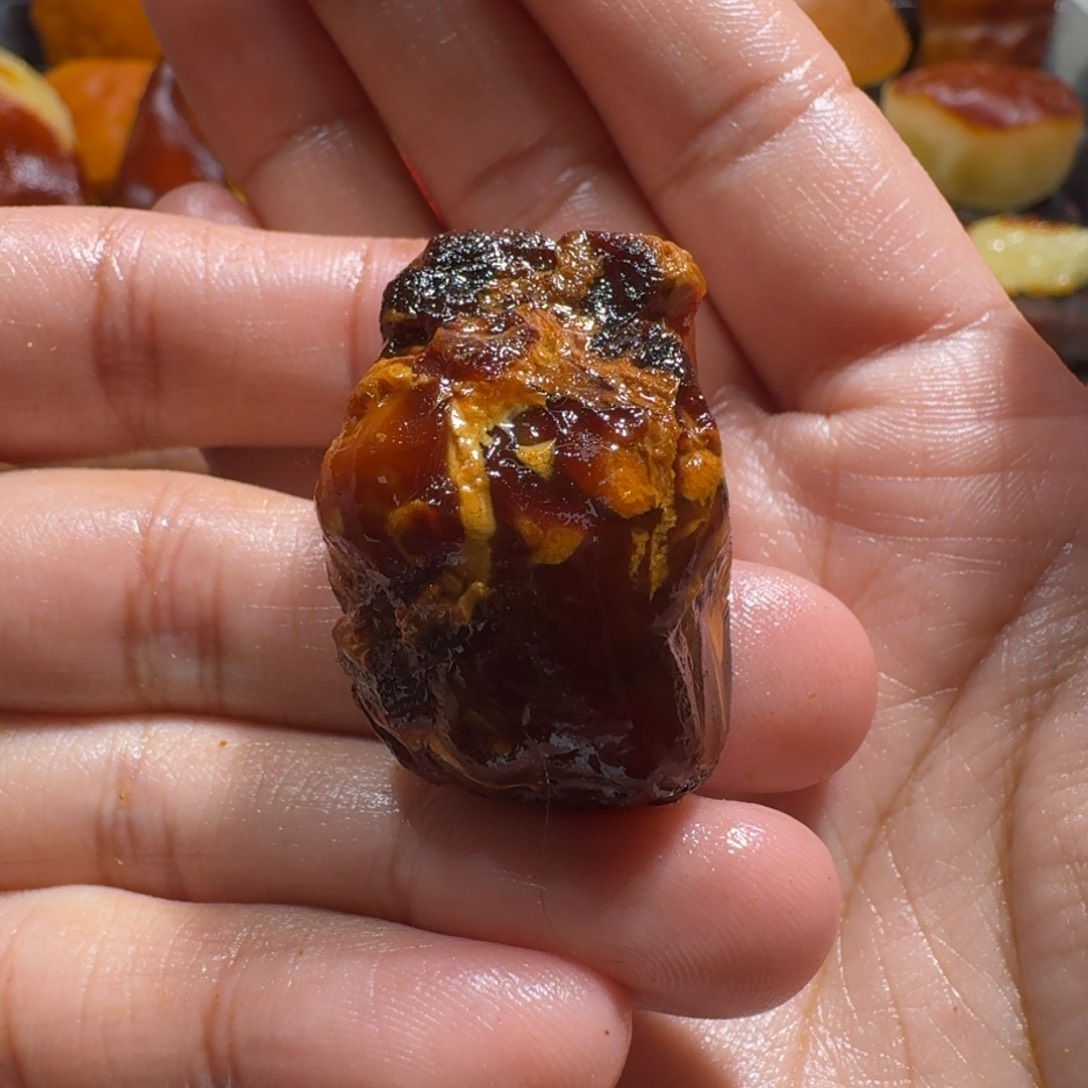 定制琥珀未镶嵌定制