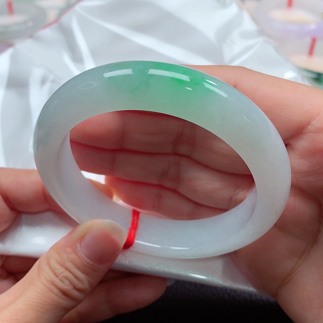 翡翠手镯未镶嵌天然A货翡翠手镯，47号