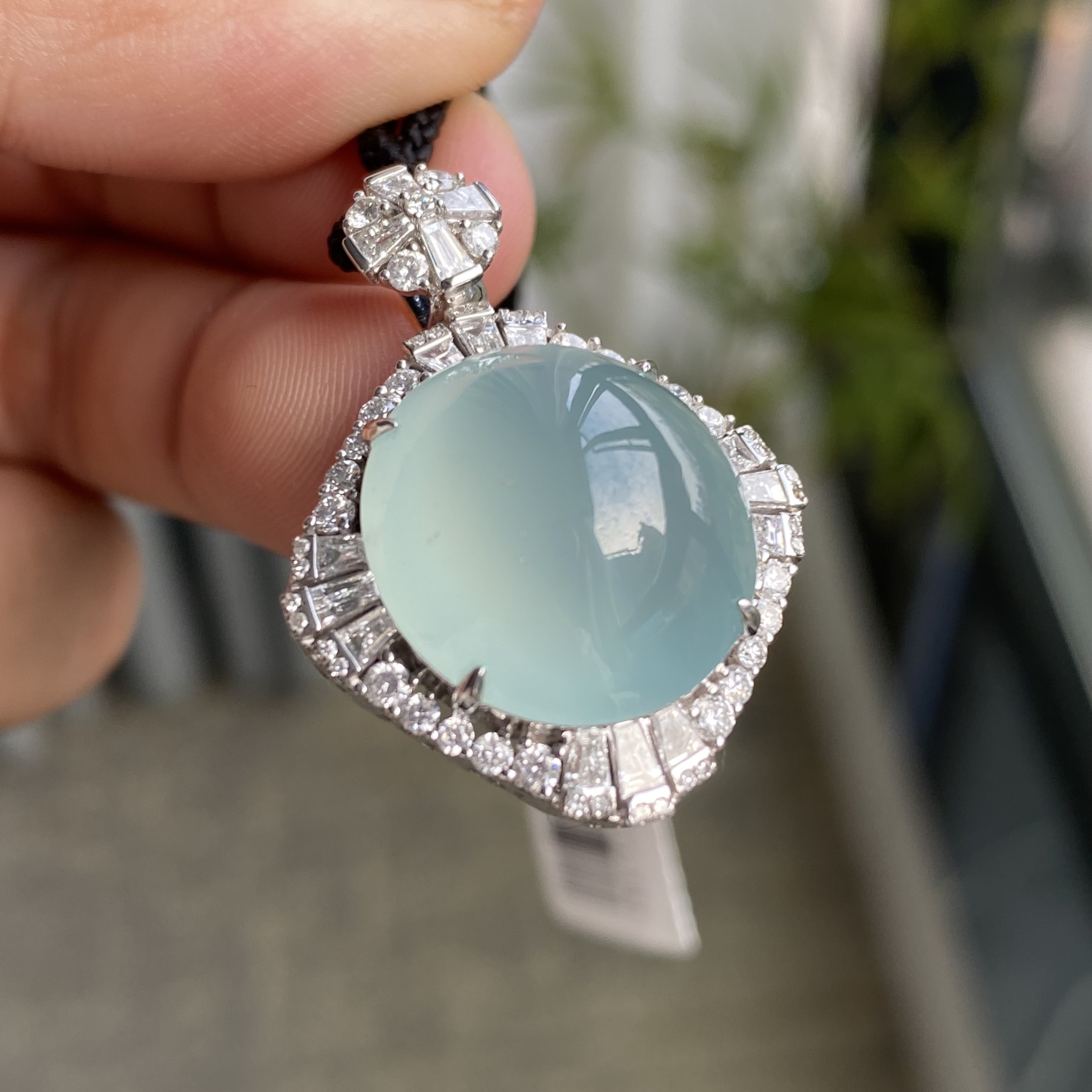 【老张珠宝】HH 天然缅甸翡翠A货高冰晴蓝蛋面吊坠17.3x16x6.8mm