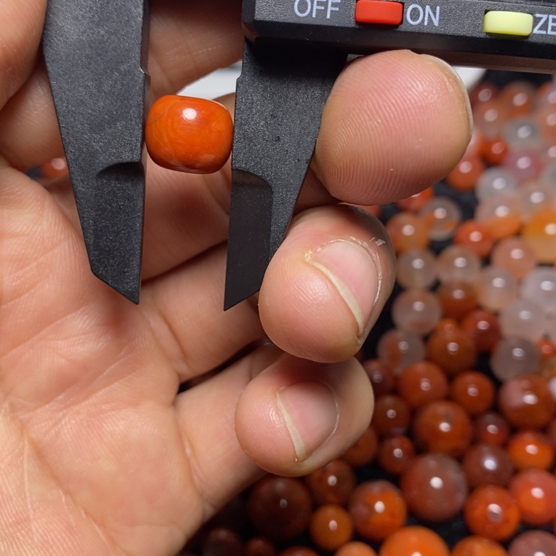 未镶嵌137号圆珠1个11加毫米南红玛瑙