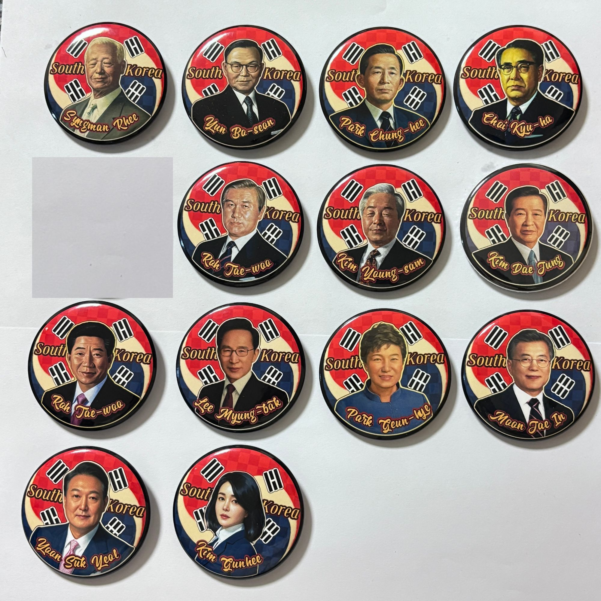 韩国卡卡徽章全目录