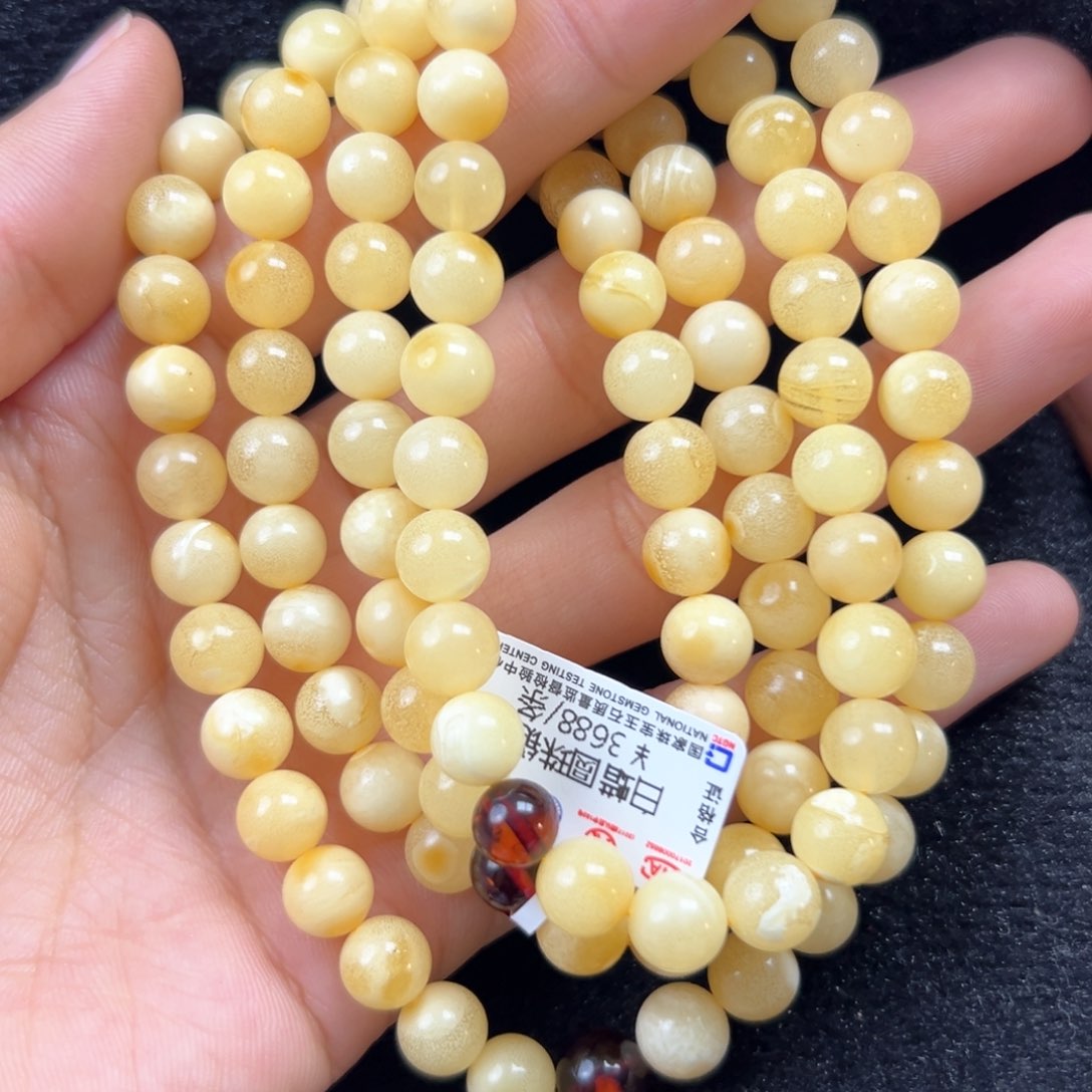 琥珀珠宝奇石未镶嵌