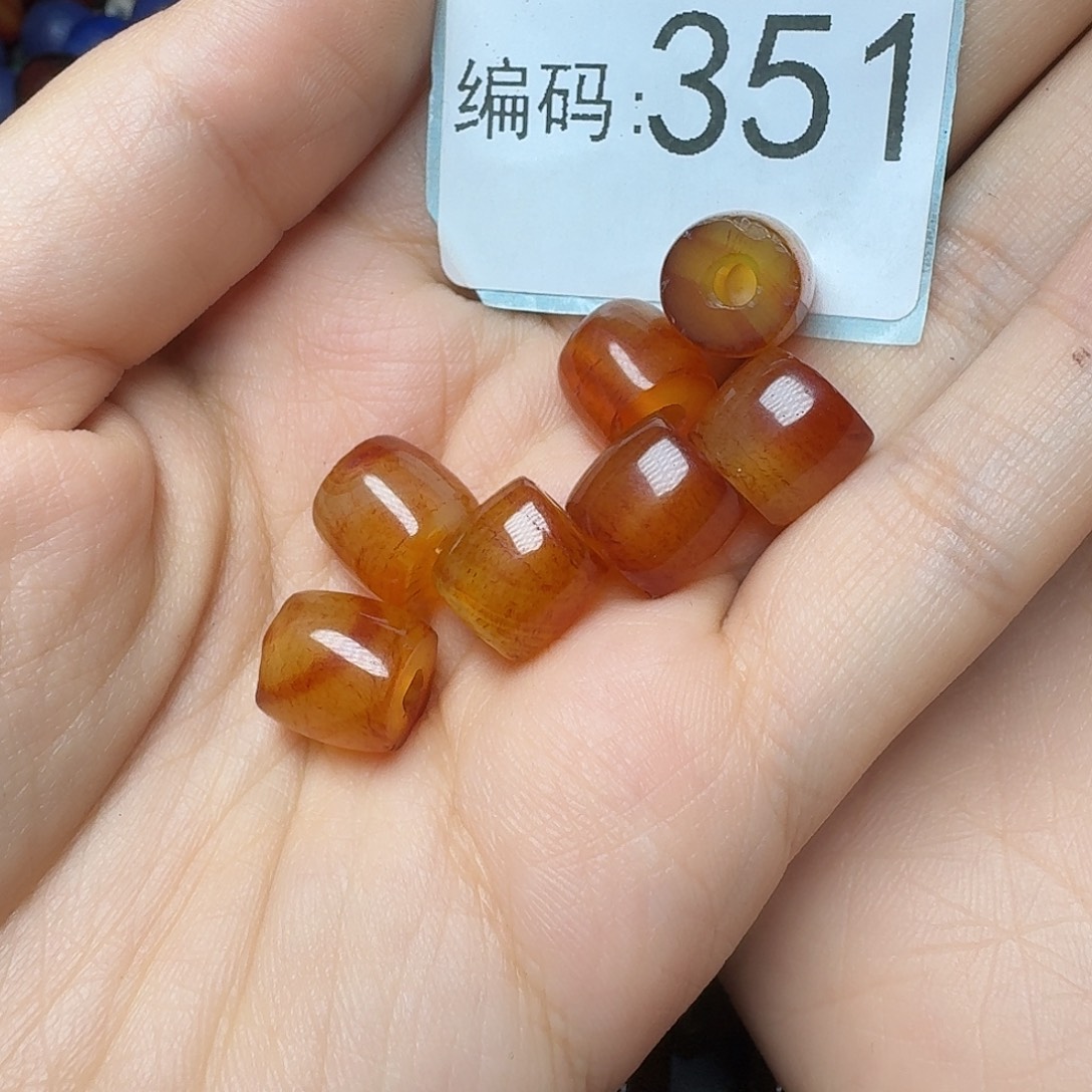 白***亮玛瑙/玉髓未镶嵌卡88888