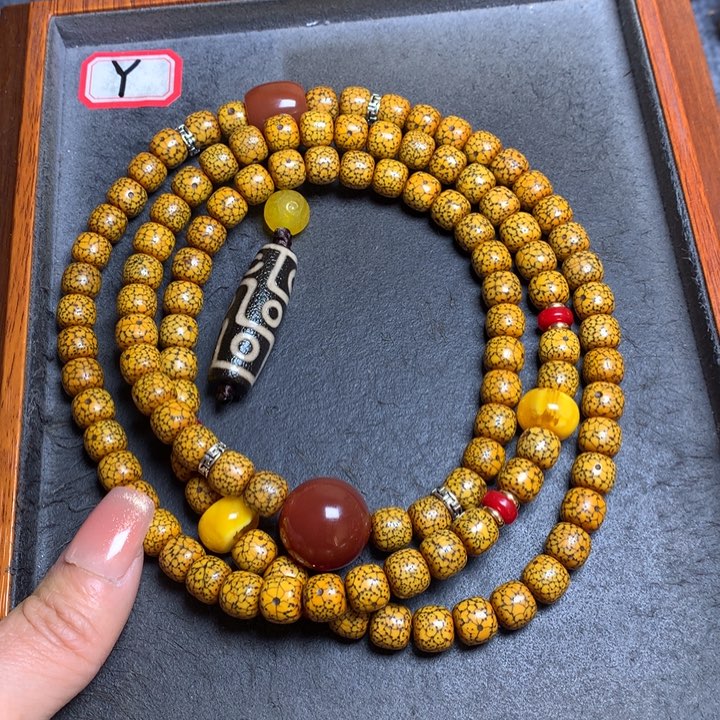 星月菩提吊坠菩提