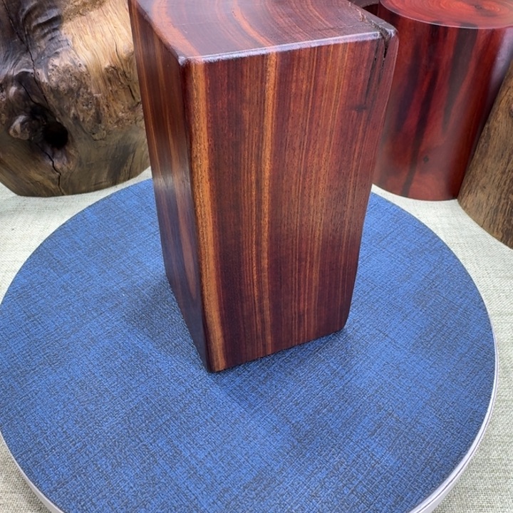 自***翔大果紫檀（缅甸花梨）