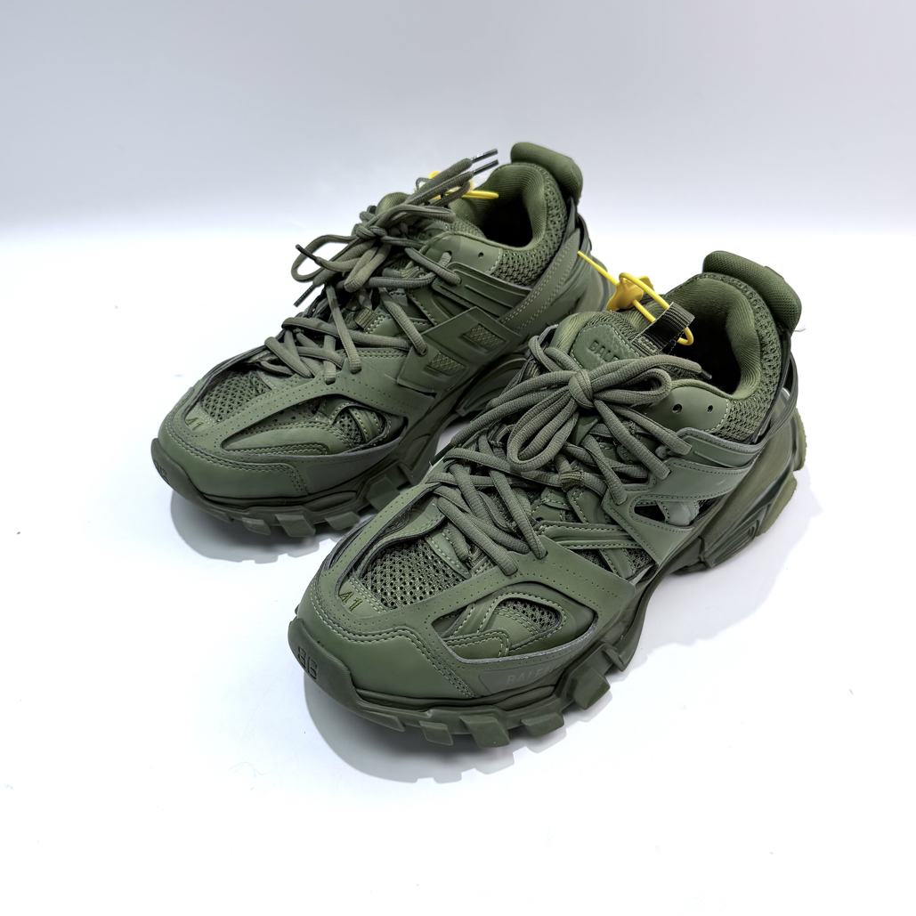 95新 Balenciaga/巴黎世家 41码 军绿色 Track1.0老爹鞋bl0822