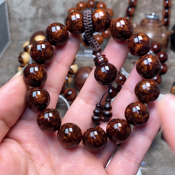 黄花梨/降香黄檀弘****?紫油梨成品加工手串