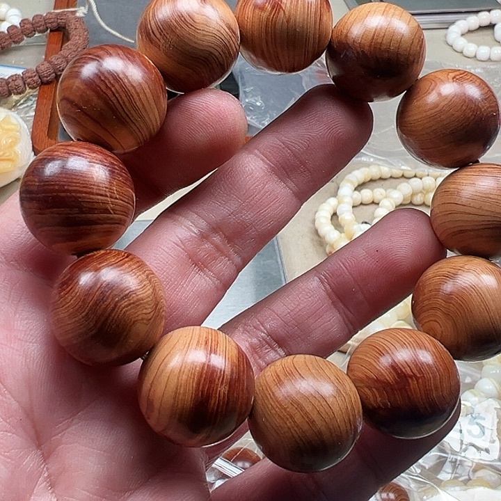 白玉菩提吊坠黄色2724