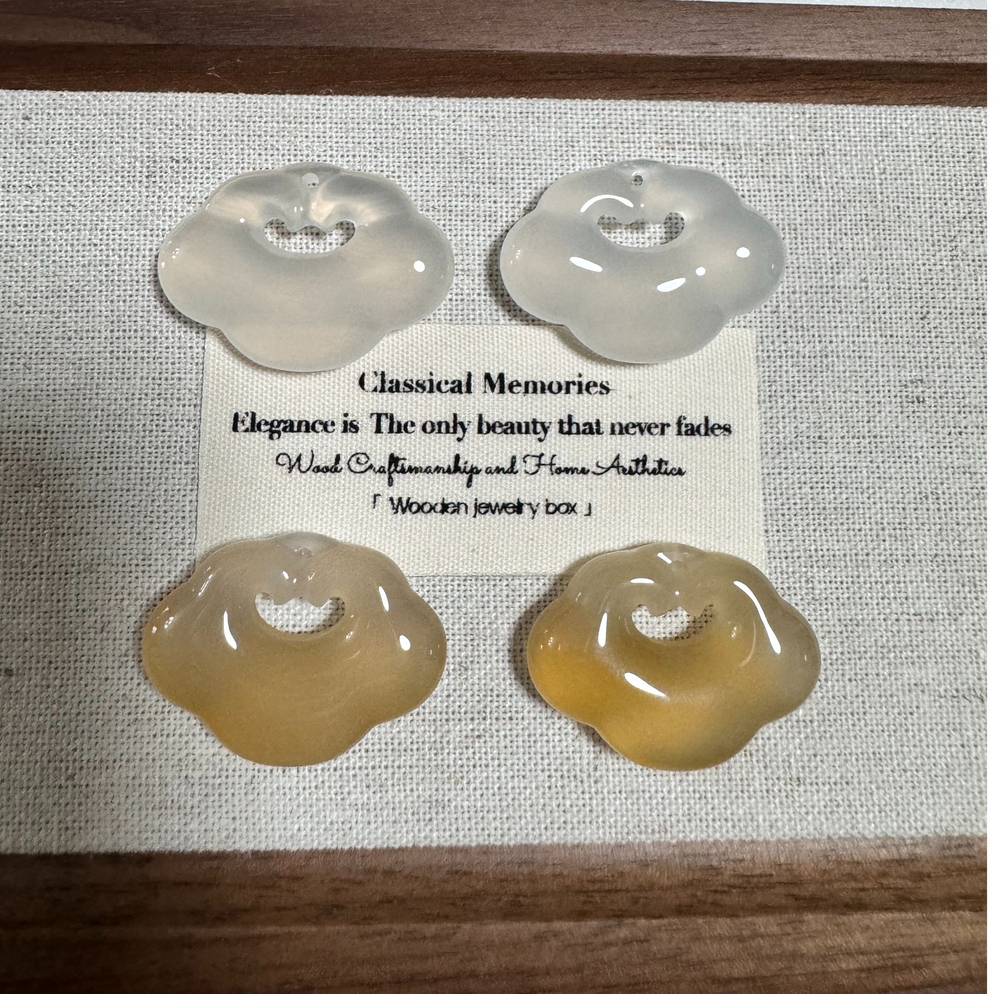 天然玛瑙中式古典祥云吊坠