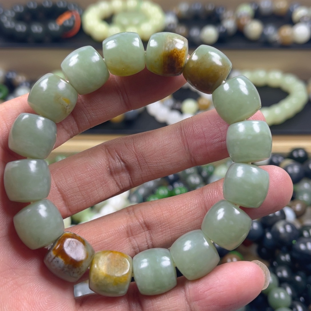 和田玉手串未镶嵌