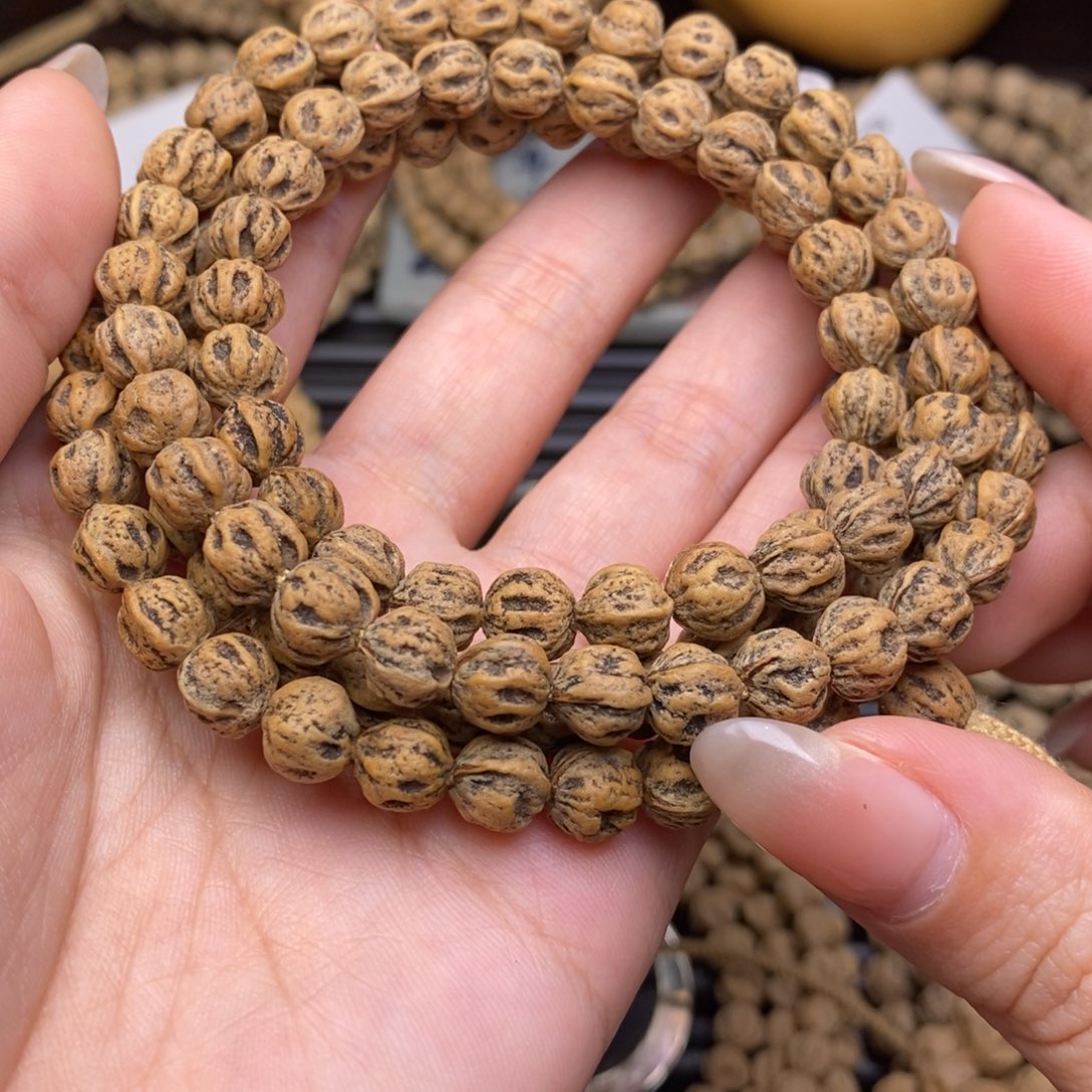 柏香籽/百香籽吊坠W***G