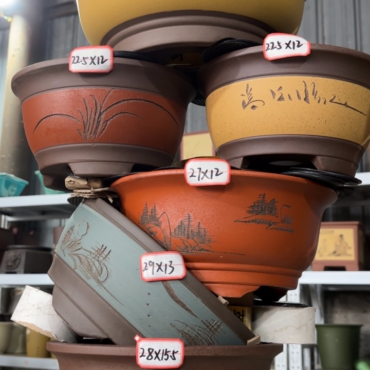 紫砂花盆    118-6。    