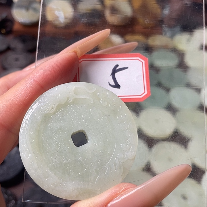 蛇纹石玉合金颈饰