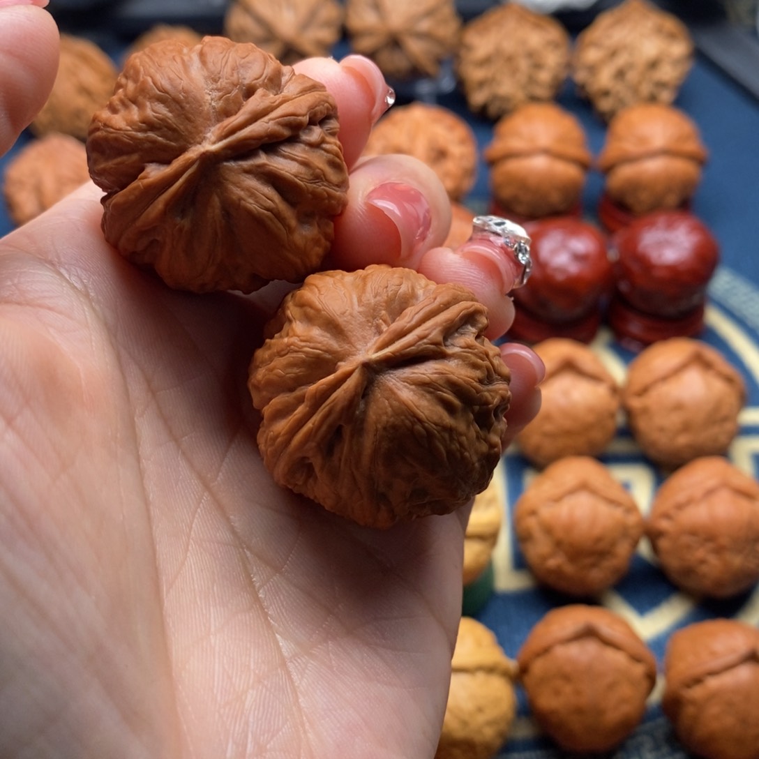 文玩核桃把件止*精品小手捻