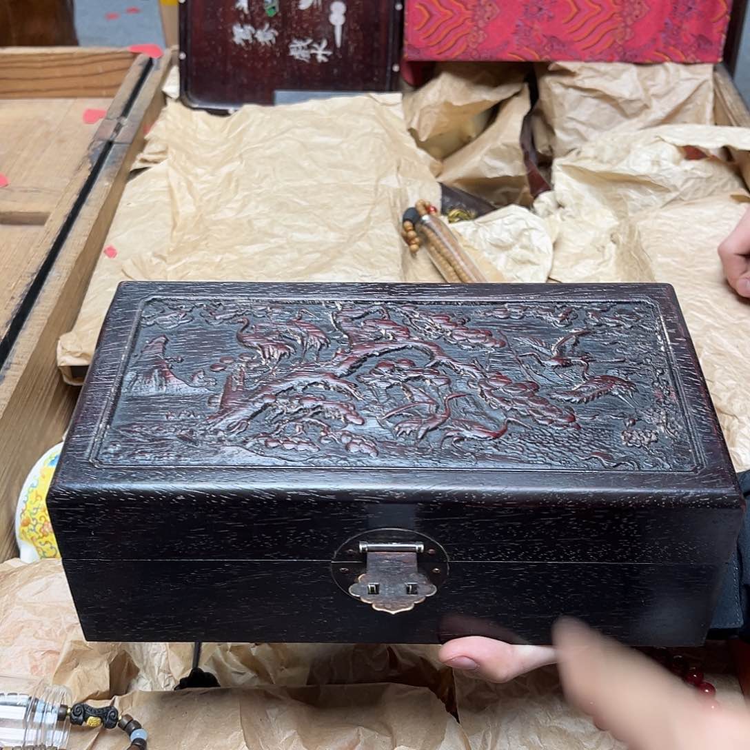 大叶紫檀（黑酸枝木类）