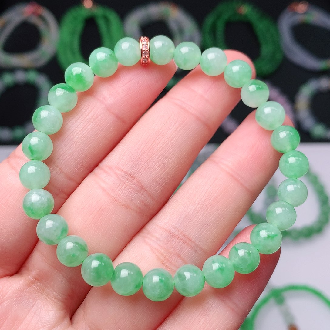 翡翠手链未镶嵌翡翠