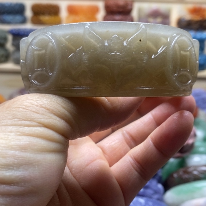 未镶嵌手镯石英质玉