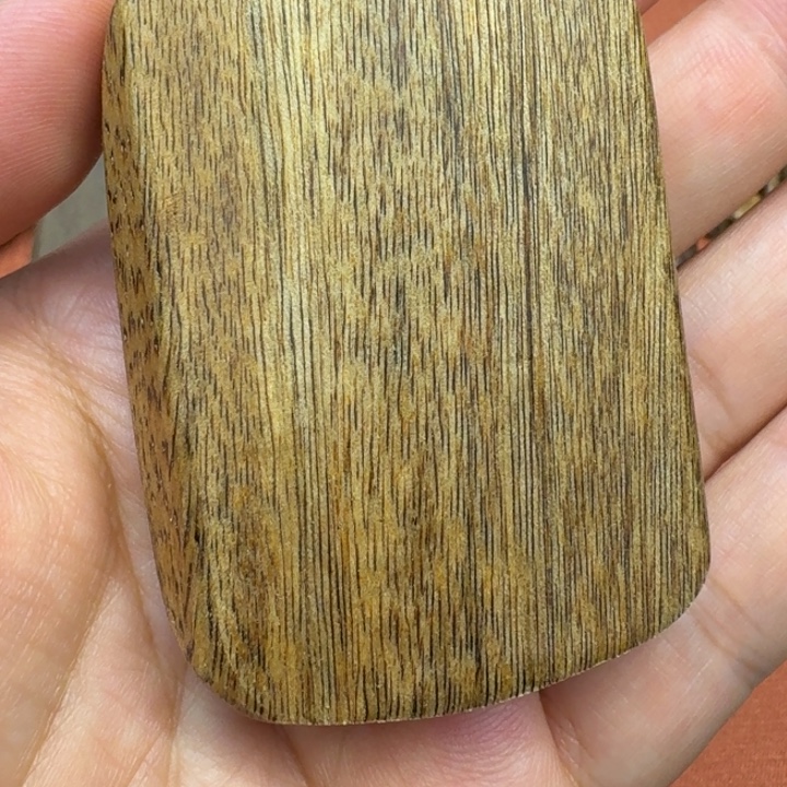 大叶紫檀（黑酸枝木类）
