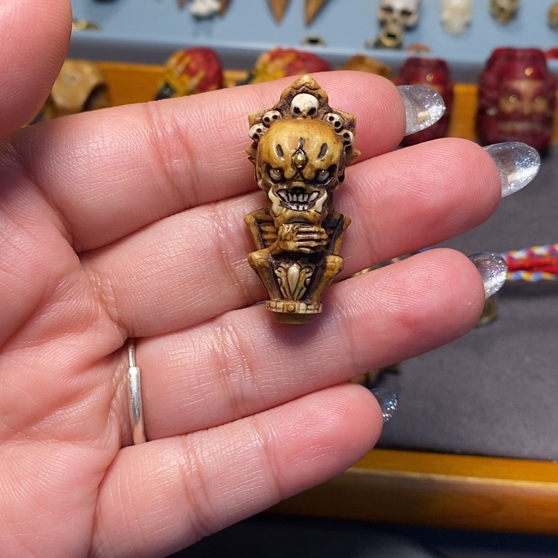 菩***狼吊坠柏香籽/百香籽尸陀林主