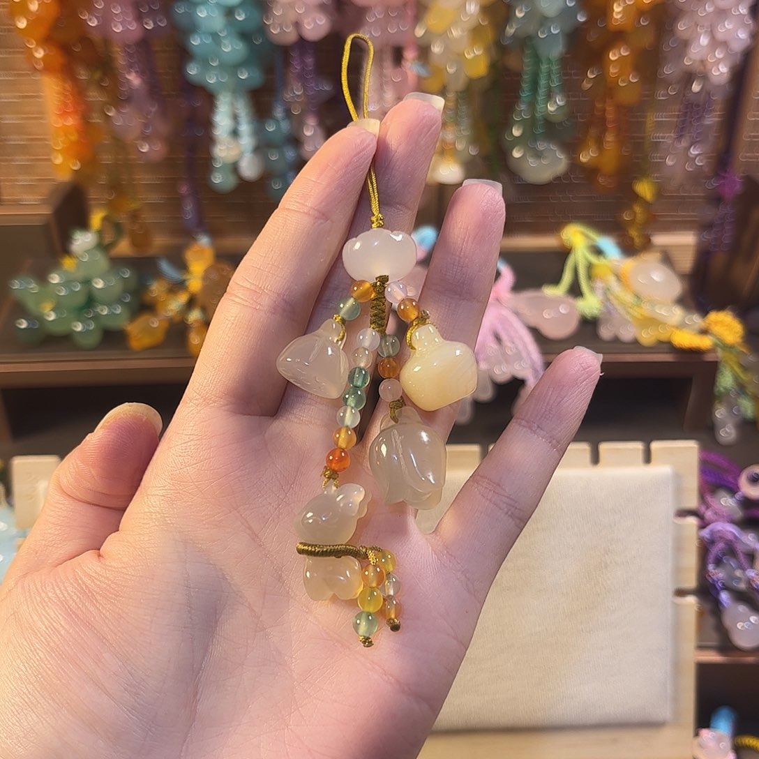 ****～玛瑙/玉髓未镶嵌车挂福利款手机链