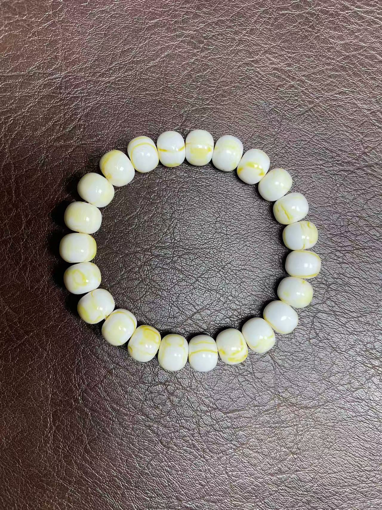 8*10漆白老型时尚饰品手链