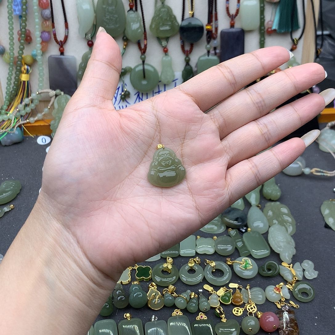 和田玉18K金镶嵌吊坠(不含链)