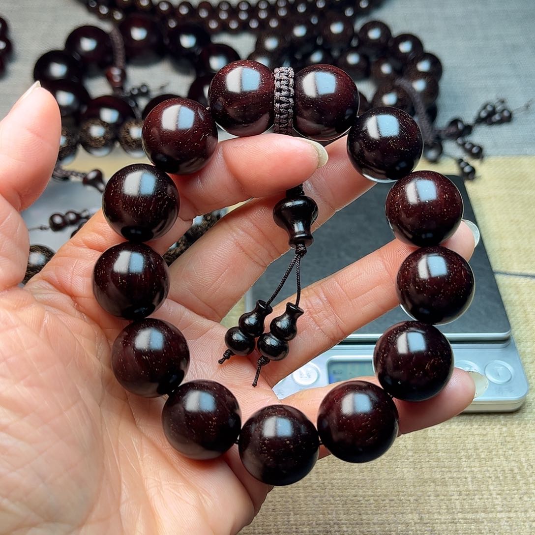 檀香紫檀（小叶紫檀）1.8 13颗 满星