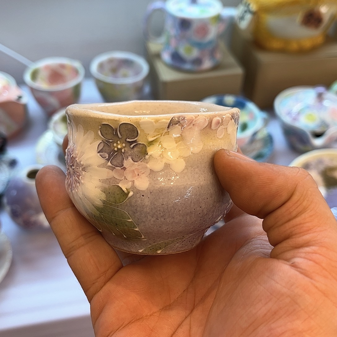 盖碗在家待一晚上了我不累么