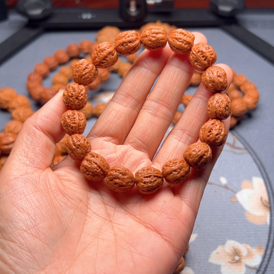 文玩核桃手串小*驹1.3粗筋八棱