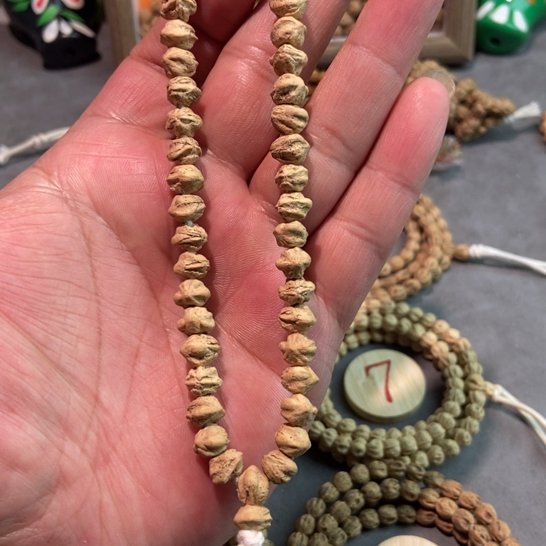 柏香籽/百香籽吊坠