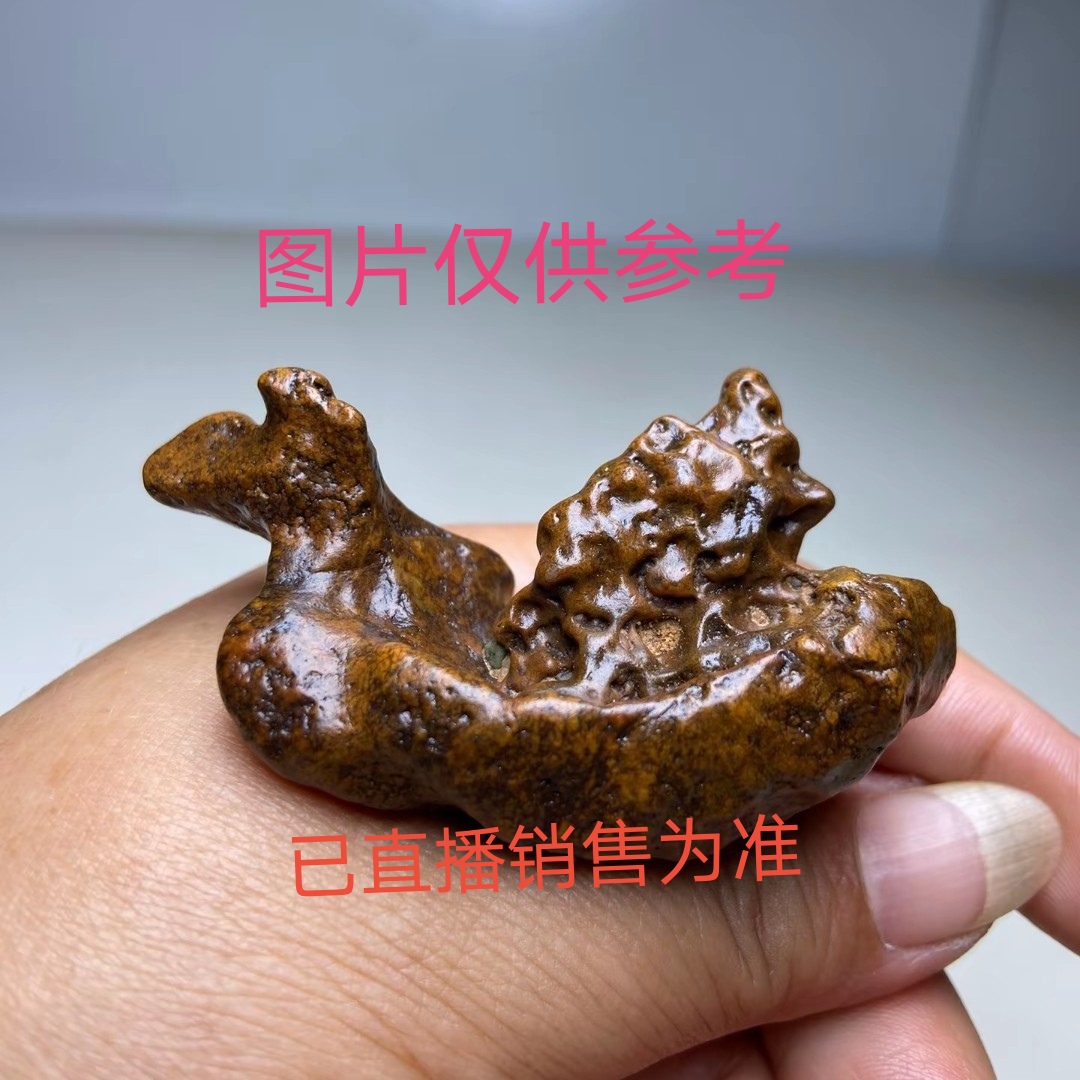 阿拉善戈壁石原石摆件