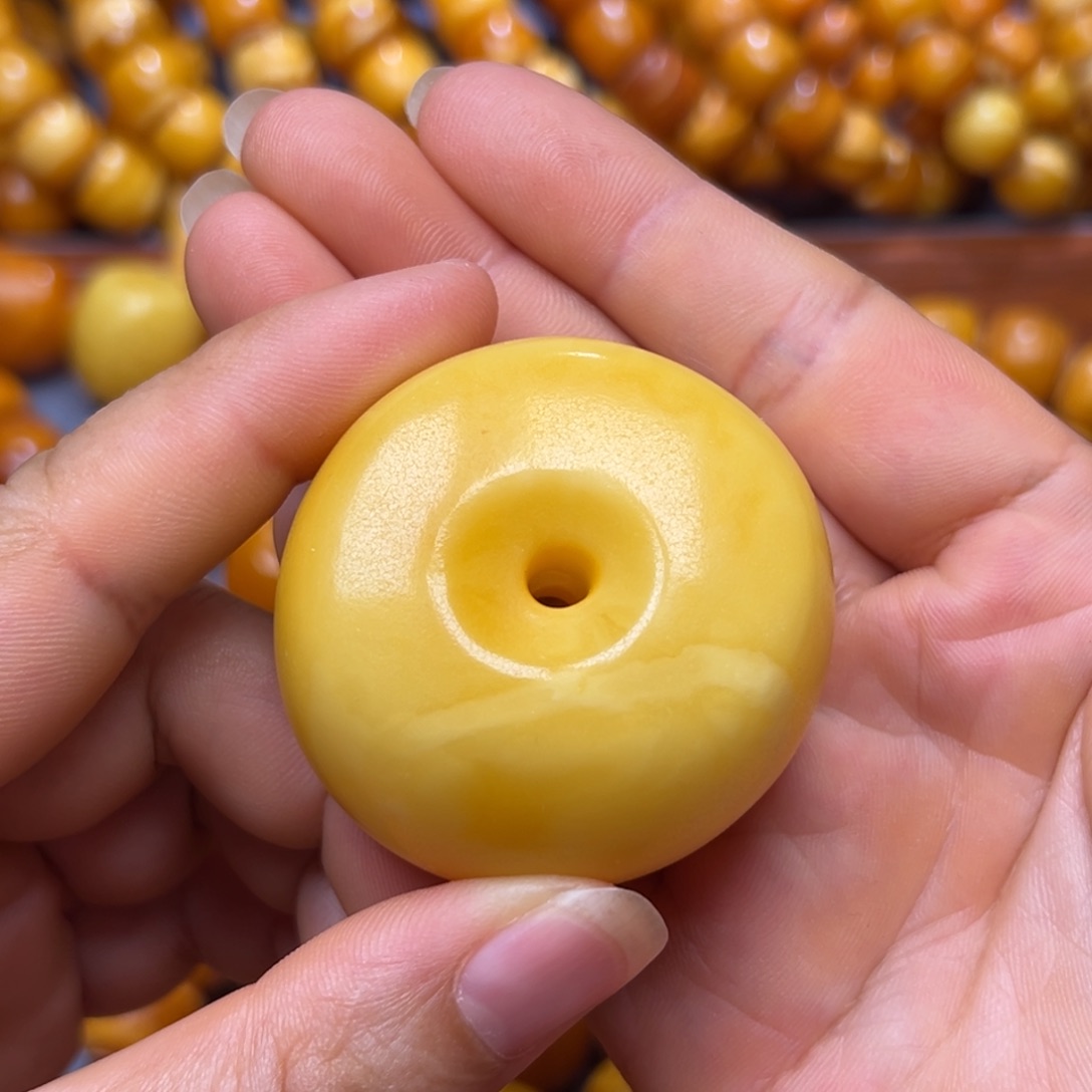 琥珀未镶嵌吊坠(不含链)