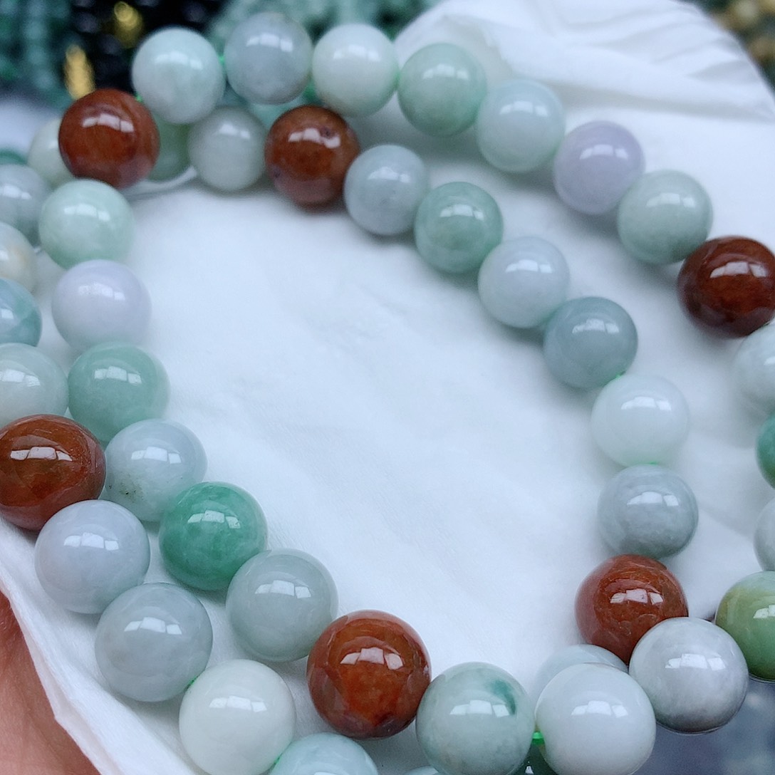 翡翠颈饰未镶嵌珠子