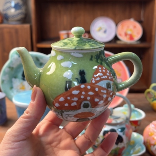 瓶景德镇釉下手绘陶瓷 