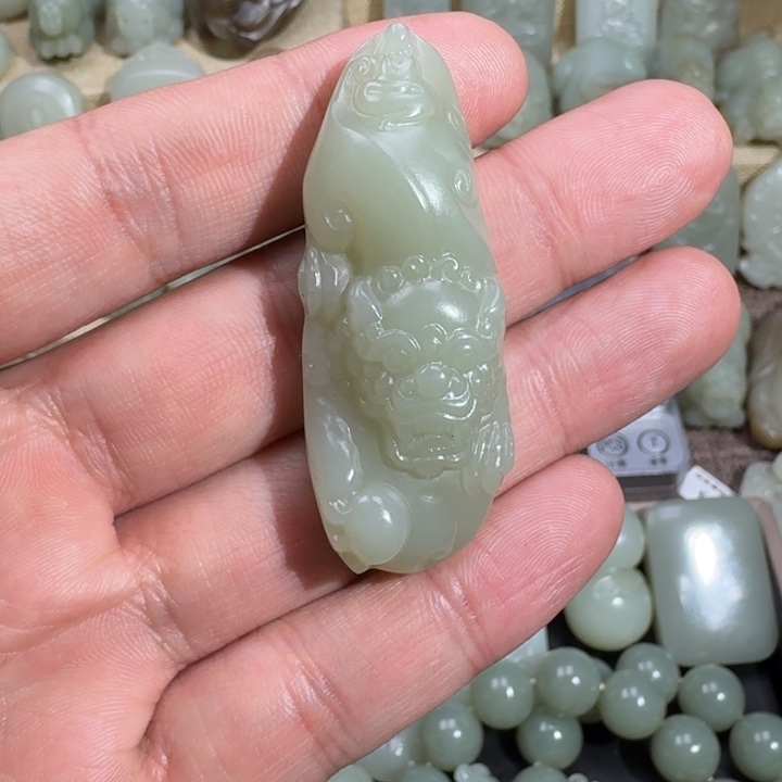 和田玉吊坠(不含链)未镶嵌