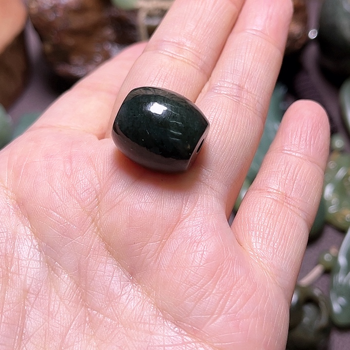 岫岩河磨玉（透闪石质玉）手绳未镶嵌