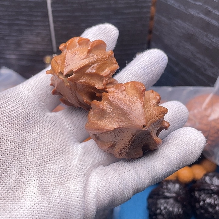 文玩核桃吊坠?****刺龙