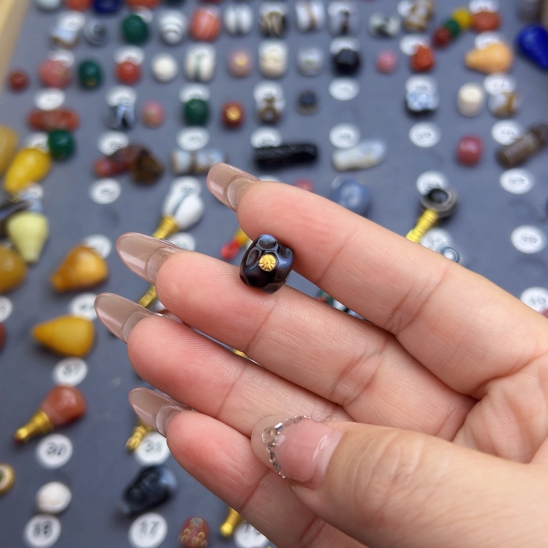 玛瑙/玉髓饰品未镶嵌n*.