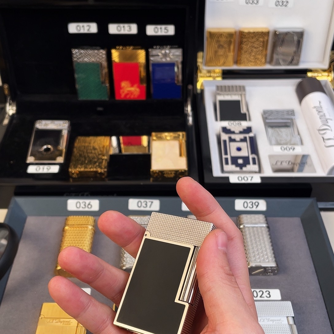 孔***俊啦啦啦啦啦啦啦啦